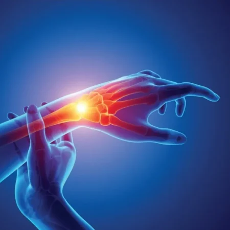 Cotovelo, punho, mão